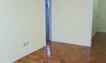 Imagem 4: Apartamento para venda tem 75 metros quadrados com 2 quartos em Copacabana - Rio de Janeir