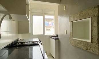 Imagem 6: Apartamento com suíte, lavabo e vaga de garagem, em andar alto, no Centro Histórico