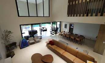 Imagem 2: Casa de condomínio sobrado para venda possui 370 metros quadrados com 4 quartos