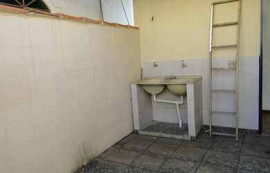 Imagem 6: Barracão, entrada independente