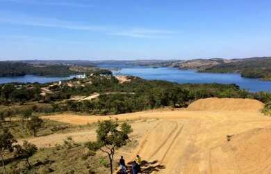 Imagem 3: Corumbá 4 -Terrenos de 1.000m2, Escritura, Luz, Água e Vista Lago!!!
