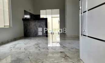 Imagem 2: Viva com conforto e segurança nessa casa nova com 3 dormitórios e área gourmet!