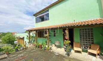 Imagem 2: Casa para Venda - 220m², 2 dormitórios, sendo 2 suites, 3 vagas - Teresópolis