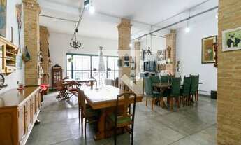 Imagem 5: Casa para Aluguel - Vila Re, 2 Quartos, 300 m2