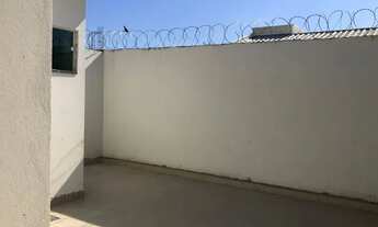 Imagem 3: Excelente Casa de aproximadamente 90 m² de área construída com 03 quartos e 01 suíte