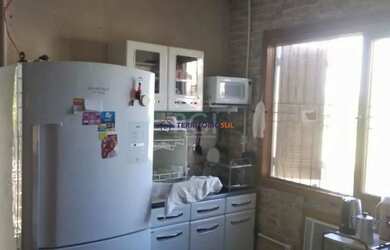 Imagem 7: Casa 2 dormitórios, sala, banheiro garagem coberta, terreno 694m² bairro Camaquã, Porto Al