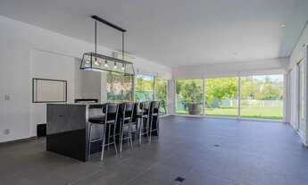 Imagem 4: Casa semimobiliada em condomínio de alto padrão para venda e locação no bairro Belém Novo!