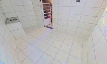 Imagem 2: Casa Pequena 02 cômodos e wc 10 min estaçao de trem prox. comércio geral Rio Gde da Serra