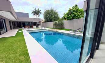 Imagem: Casa à venda nova 5 suítes piscina sauna