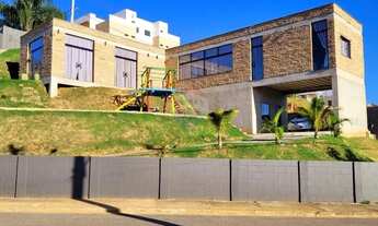 Imagem: Descubra o Seu Refúgio de Luxo em Três