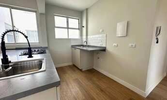 Imagem 5: Apartamento Reformado com 3 quartos 1 suíte e 1 vaga no Agua verde