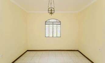 Imagem 5: Casa ampla no Santa Catarina para venda