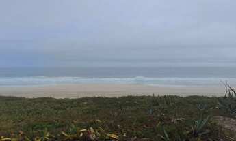 Imagem 5: SAQUAREMA - Vendo Terreno à beira -mar com 1.800 m2