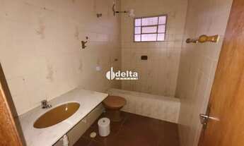 Imagem 7: Casa residencial com 3 quartos com 1 suíte disponível para locação no bairro Cidade Jardim