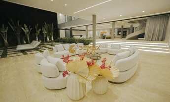 Imagem 6: Casa no Tamboré II com 6 Suítes, avalia permuta