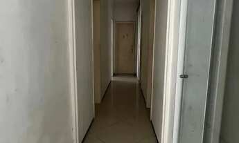 Imagem 7: CASA COMERCIAL Apartamento com 4 dormitórios