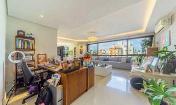 Imagem 3: Apartamento com 3 quartos e 2 vagas em Petrópolis