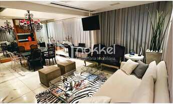 Imagem 4: Duplex de Luxo Decorado por Arquiteta Próximo ao Parque Ibirapuera