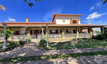 Imagem 2: Chácara à Venda no Condomínio Recanto das Flores com 05 Suítes - Indaiatuba - Sp