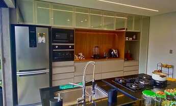 Imagem 2: Baixamos de 1.780.00 - Casa nascente, 331m², 4 suítes, cond ao lado da Lagoa