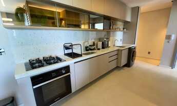 Imagem 4: Apartamento à venda com belíssima vista do mar, varanda gourmet, 2 suítes e completamente