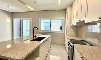 Imagem 5: Casa à venda em Nossa Senhora das Graças com 184 m², 3 quartos, 1 suíte, 2 vagas