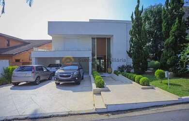 Imagem 2: Design e Conforto no Centro de Alphaville