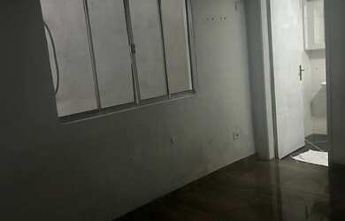 Imagem 5: Alugo casa com sala, cozinha, quarto, 2 banheiro, corredor, lavanderia área de serviço