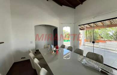 Imagem: Casa térrea em Condomínio fechado na Serra