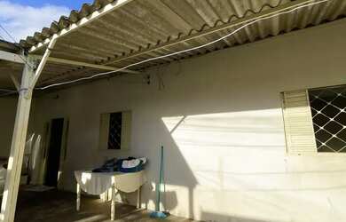 Imagem 3: Casa EM santa Maria 2 Quartos sendo1 Suíte