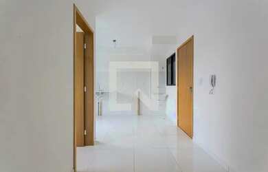 Imagem 3: Apartamento à Venda - Ponte Rasa, 2 Quartos, 33 m2