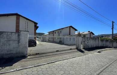 Imagem: APTO COM 2 QUARTOS E GARAGEM PARA ALUGAR