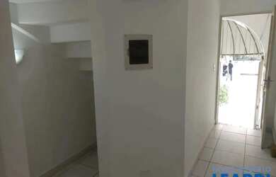 Imagem 4: CASA ASSOBRADADA - PERDIZES - SP