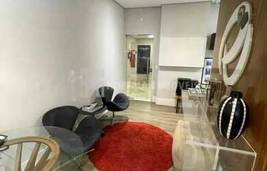 Imagem 2: Conjunto comercial de salas mobiliadas com 121m² no Barcelona !