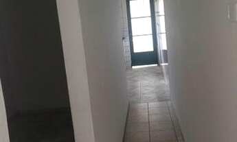 Imagem 2: Aluga-se casa no vilarejo