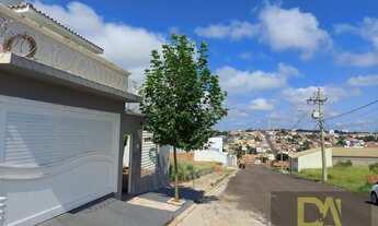 Imagem 3: Sobrado 3 quartos sendo 1 suíte com closet - Botucatu