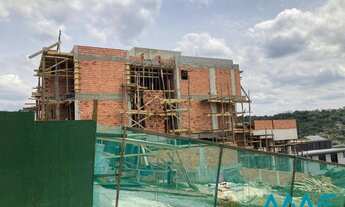 Imagem 6: Linda Casa em Fase Adiantada de Obra no Genesis 02 - Estuda Permuta!