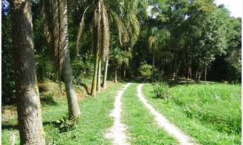 Imagem: Linda Chácara em Campo Magro