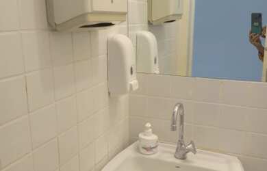 Imagem 2: SALA DE FRENTE COM 30M2 /GALERIA - MELHOR PONTO DA TIJUCA