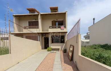 Imagem 2: Porto Alegre - Casa Padrão - Guarujá