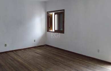 Imagem 3: Porto Alegre - Casa Padrão - Medianeira