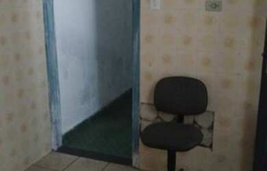 Imagem 2: Sobrado Antigo com forro 160m² construído - Terreno 4,40 x 19,90