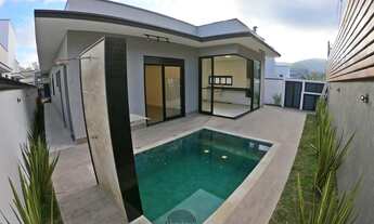 Imagem 7: Casa com piscina no Residencial Veredas