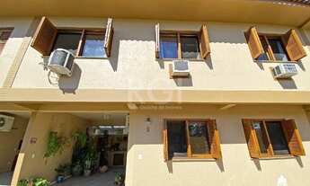 Imagem 2: Porto Alegre - Casa Padrão - Tristeza