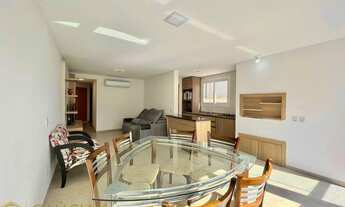 Imagem 3: Apartamento de frente com terraço mobiliado por apenas 490 mil!