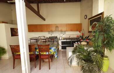 Imagem 4: Casa para venda possui 180 metros quadrados com 3 quartos