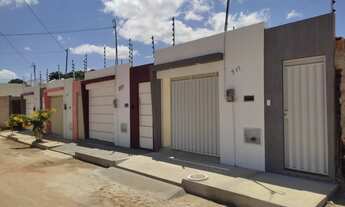 Imagem 2: Casa para venda possui 200 metros quadrados com 2 quartos em Tiradentes - Juazeiro do Nort