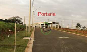 Imagem 2: Terreno à venda, 250 m² por R$ 120.000,00 - Parque Laranjeiras - Araraquara/SP