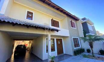 Imagem: Sobrado em Moinhos de Vento