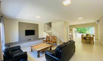 Imagem 2: Casa de condomínio sobrado para aluguel e venda possui 220 metros quadrados com 4 quartos